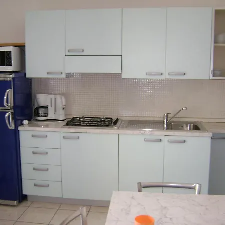 Villaggio Leopardi * ビビオーネ