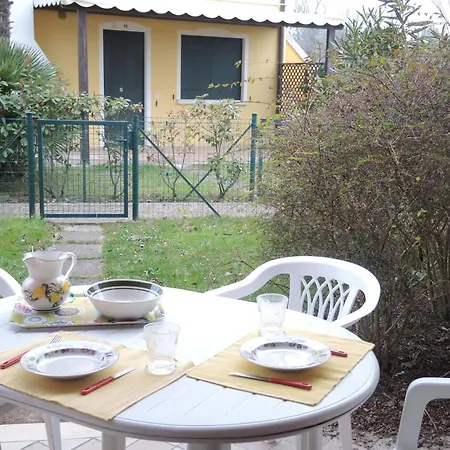 公寓 Villaggio Leopardi *