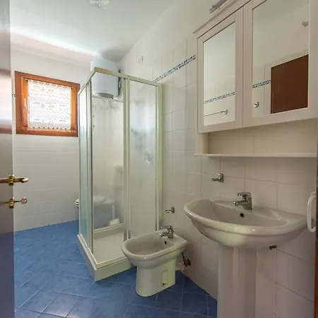 Villaggio Leopardi 公寓 比比翁