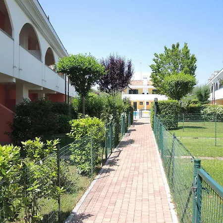 Apartament Villaggio Leopardi *